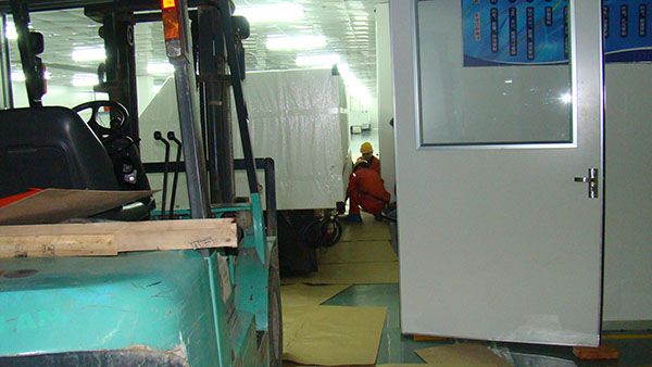 PCB成型機設備搬運案例 PCB成型機設備搬運案例