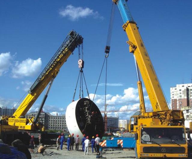 該如何降低起重機進行設備吊裝時駕駛室內噪音 該如何降低起重機進行設備吊裝時駕駛室內噪音