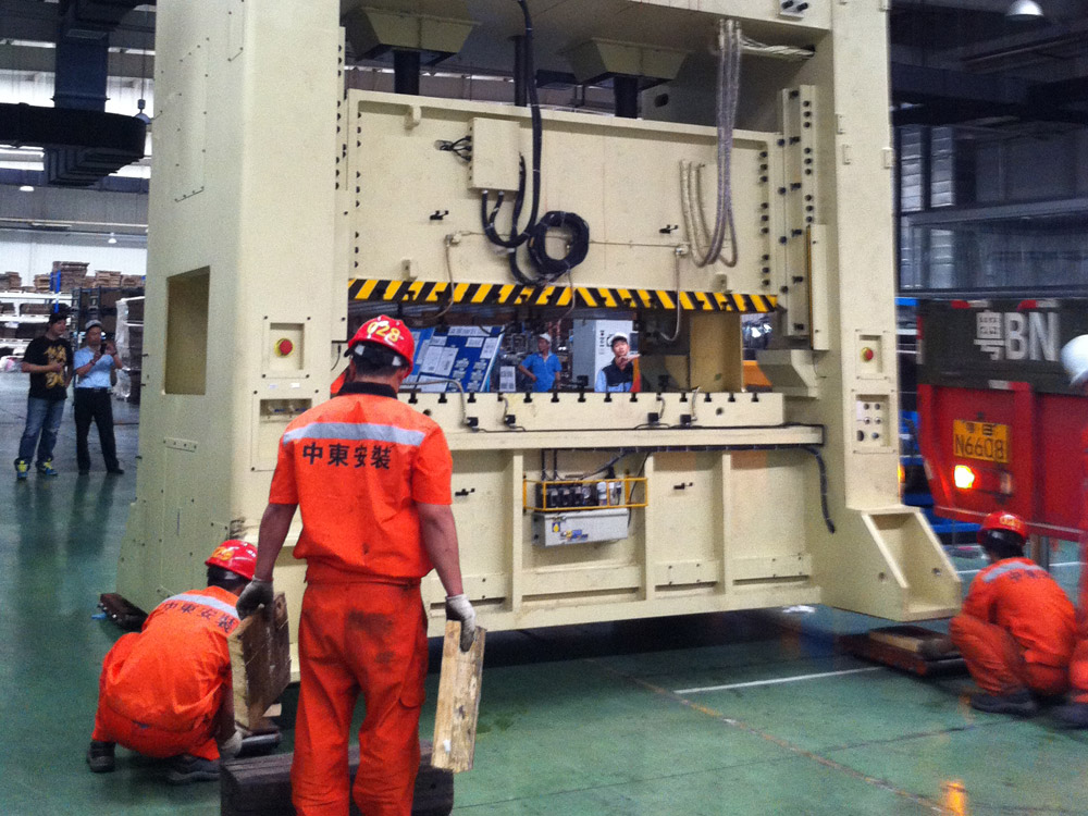 沖床吊運安裝 沖床吊運安裝